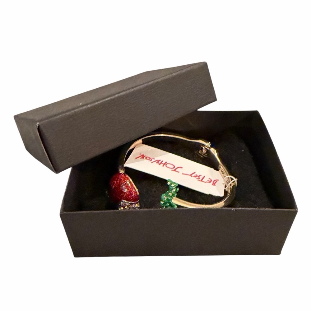 Betsey Johnson Back to School Glitter Apple Worm Open Hinge Bangle Gold NWT